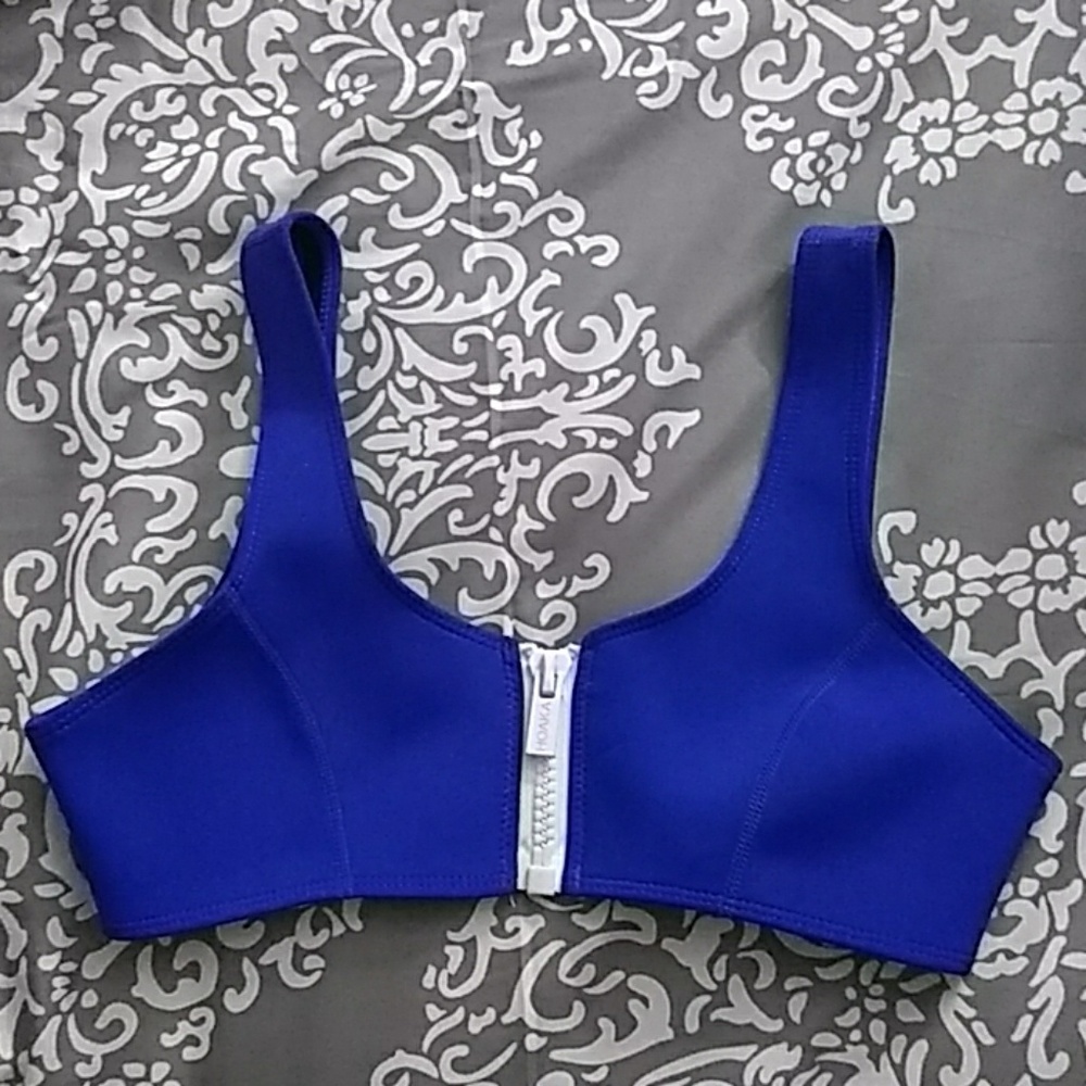 HOAKA Swimwear Top - Picture 1 of 2